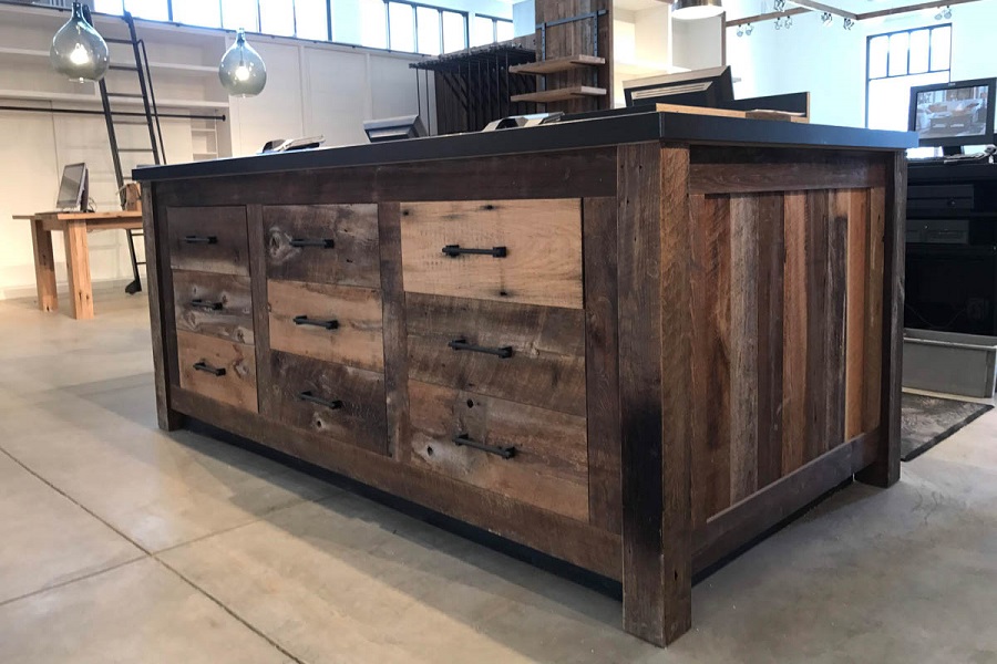 Winslow Design Studio offers reclaimed wood for use in kitchen islands