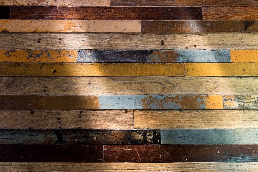 Winslow Design Studio offers reclaimed wood for use in walls